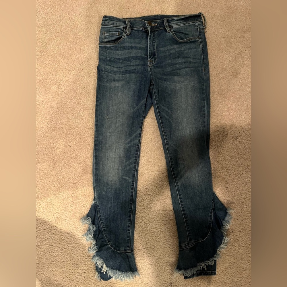 blanknyc ruffle bottom jeans
